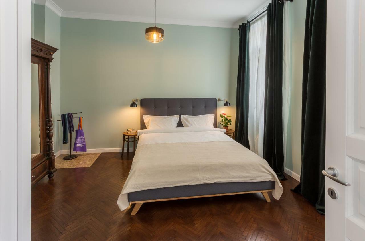 Good Living 3* Bucureşti